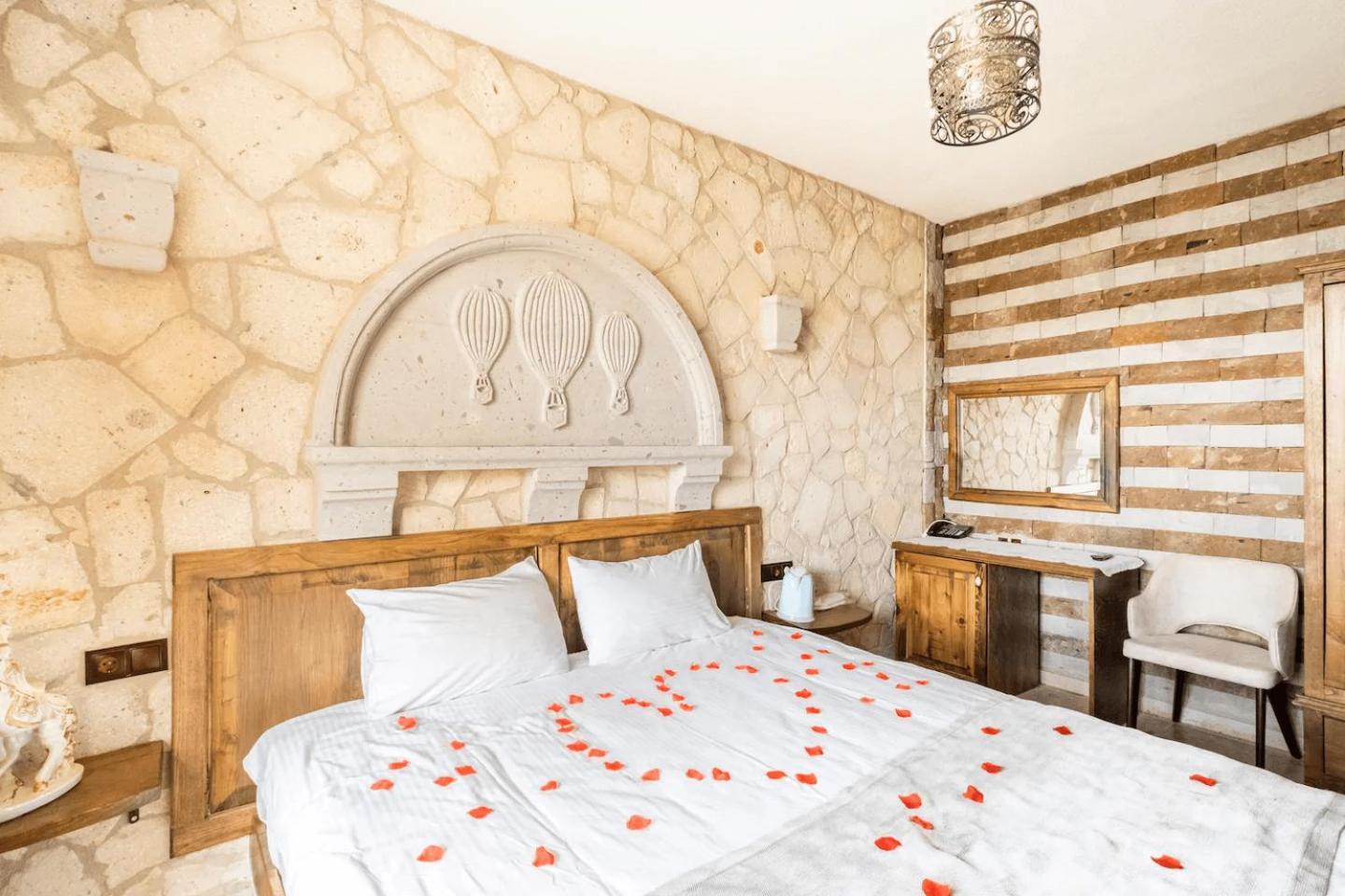 Faruk's Uchisar Castle Panorama House Hotel Nevşehir Bagian luar foto