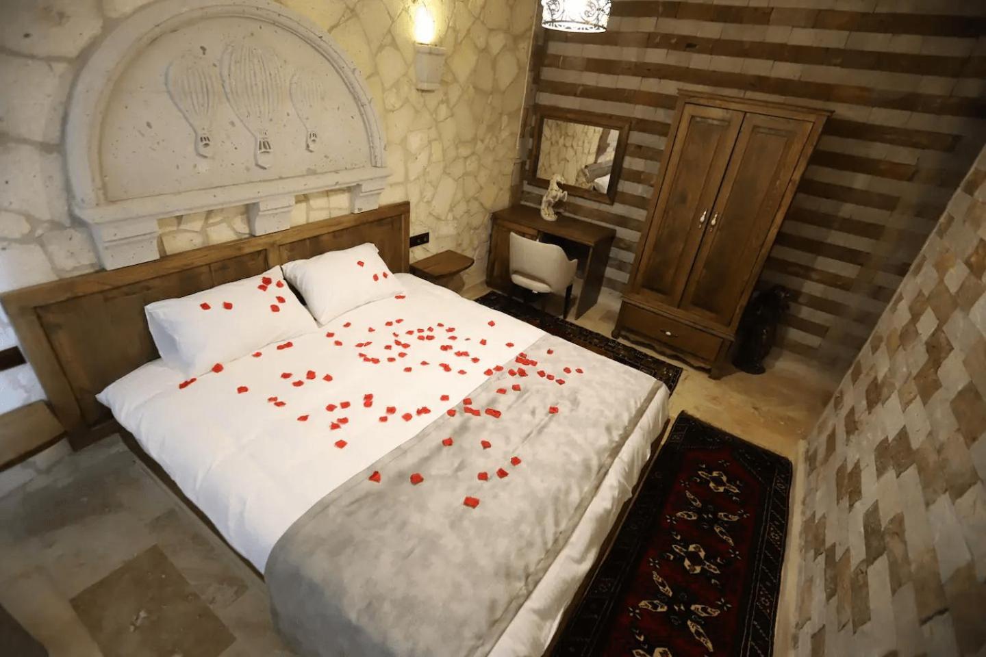 Faruk's Uchisar Castle Panorama House Hotel Nevşehir Bagian luar foto