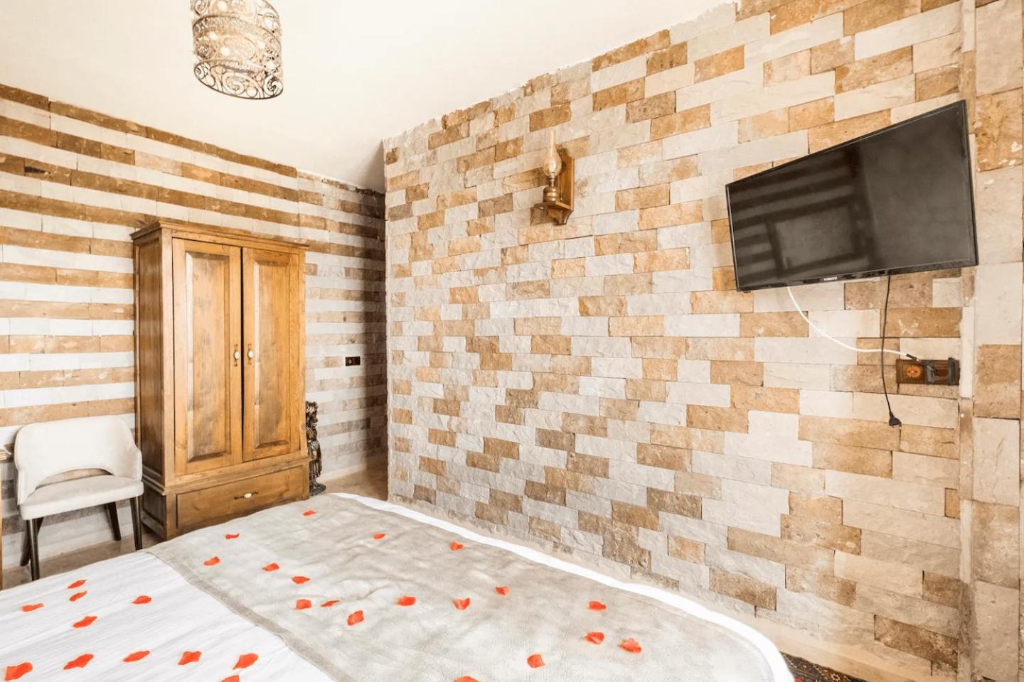 Faruk's Uchisar Castle Panorama House Hotel Nevşehir Bagian luar foto
